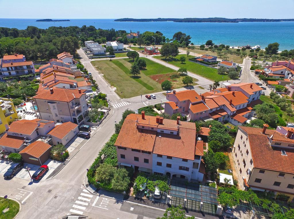 Apartments Mira 1293 Fažana Eksteriør bilde
